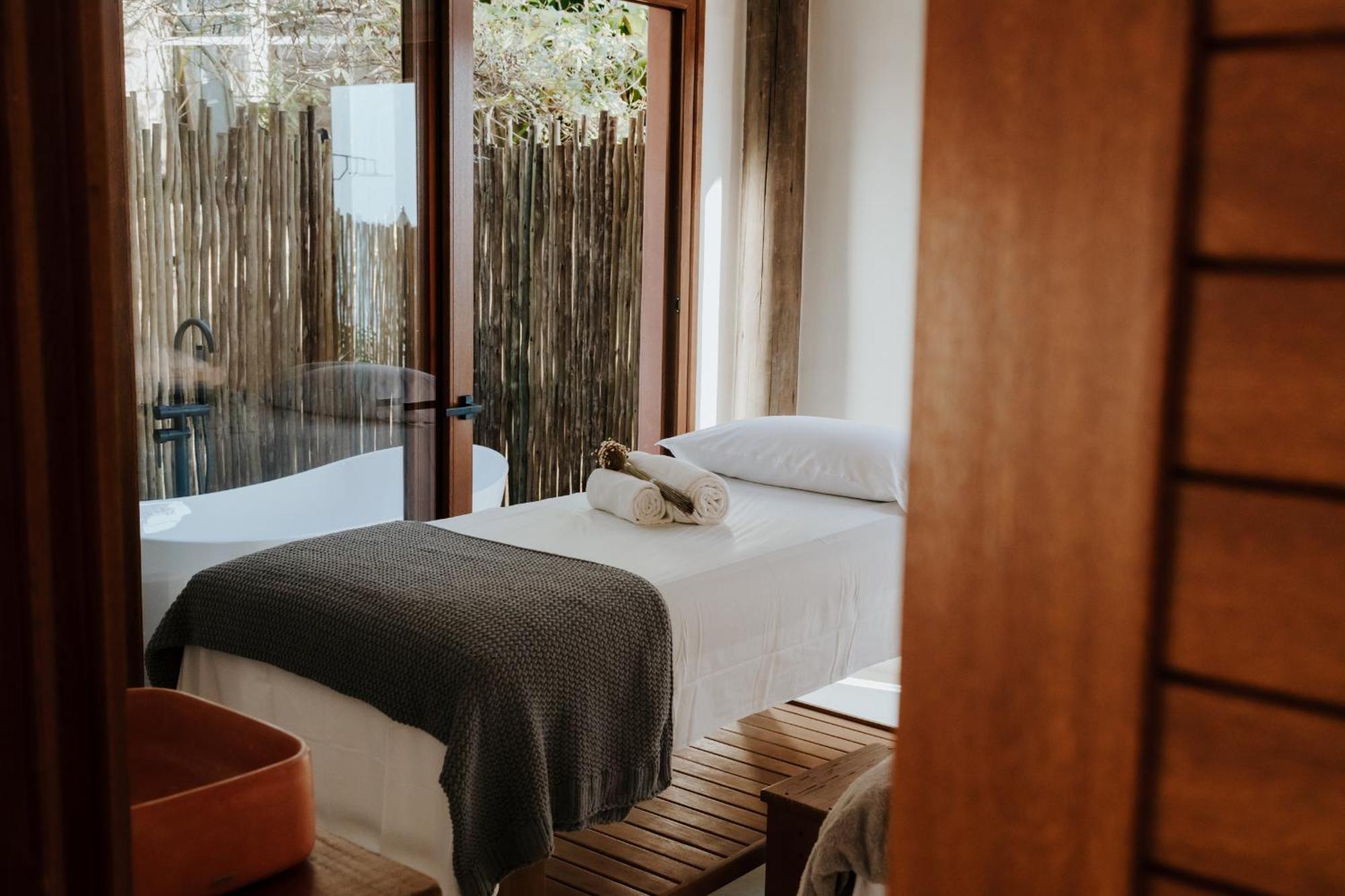 Hotel Mercedes Ilhabela Kültér fotó